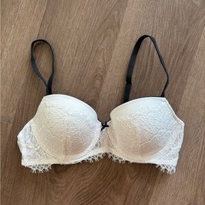 NWOT Victoria’s Secret Dream Angels White Lace Lined Demi Bra, Size 34C